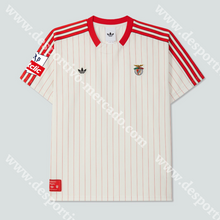 Carregar imagem no visualizador da galeria, NOVA CAMISOLA RETRO SL BENFICA x ADIDAS ORIGINALS 25/26
