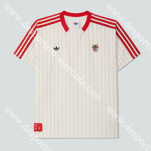 Carregar imagem no visualizador da galeria, NOVA CAMISOLA RETRO SL BENFICA x ADIDAS ORIGINALS 25/26 S
